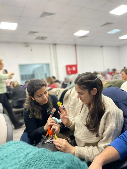 Bölümümüz Klinik Psikoloji Anabilim Dalı Başkanı Dr. Öğretim Üyesi Fatih Mehmet Aslan ; Yalova Valiliği Yalova İl Milli Eğitim Müdürlüğü önderliğinde Yalova ilinde çalışan Okul Öncesi Öğretmenleri ve Velilerinden oluşan bir gruba